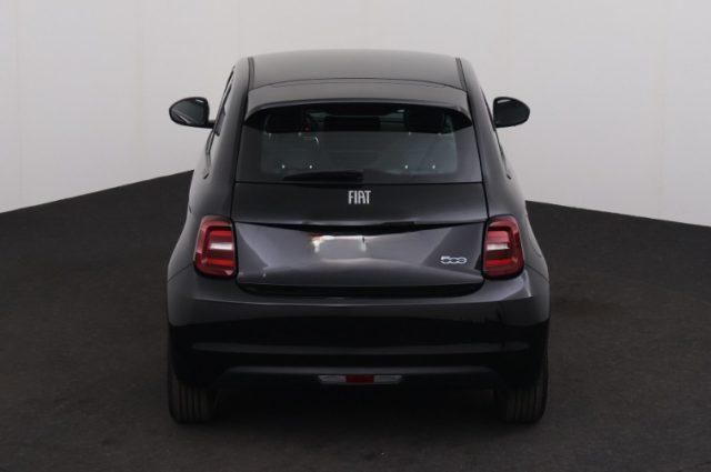 FIAT 500e Berlina 23,8 kWh Icon