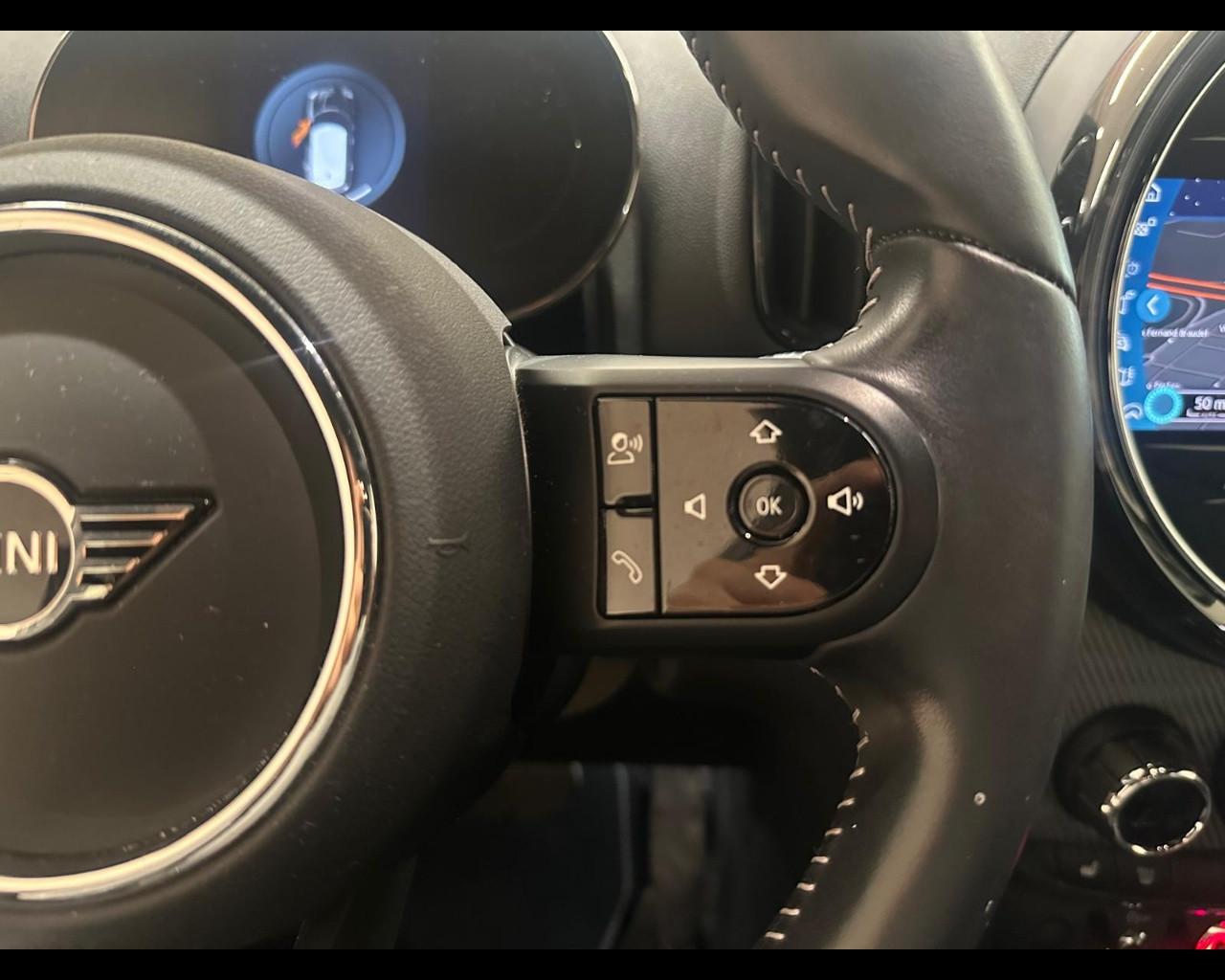 MINI Mini Countrym.(F60) - Mini 2.0 Cooper SD Yours Countryman ALL4