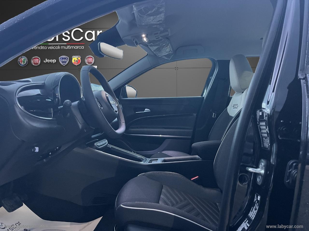 FIAT 600 Hybrid 110 CV DCT MHEV Icon