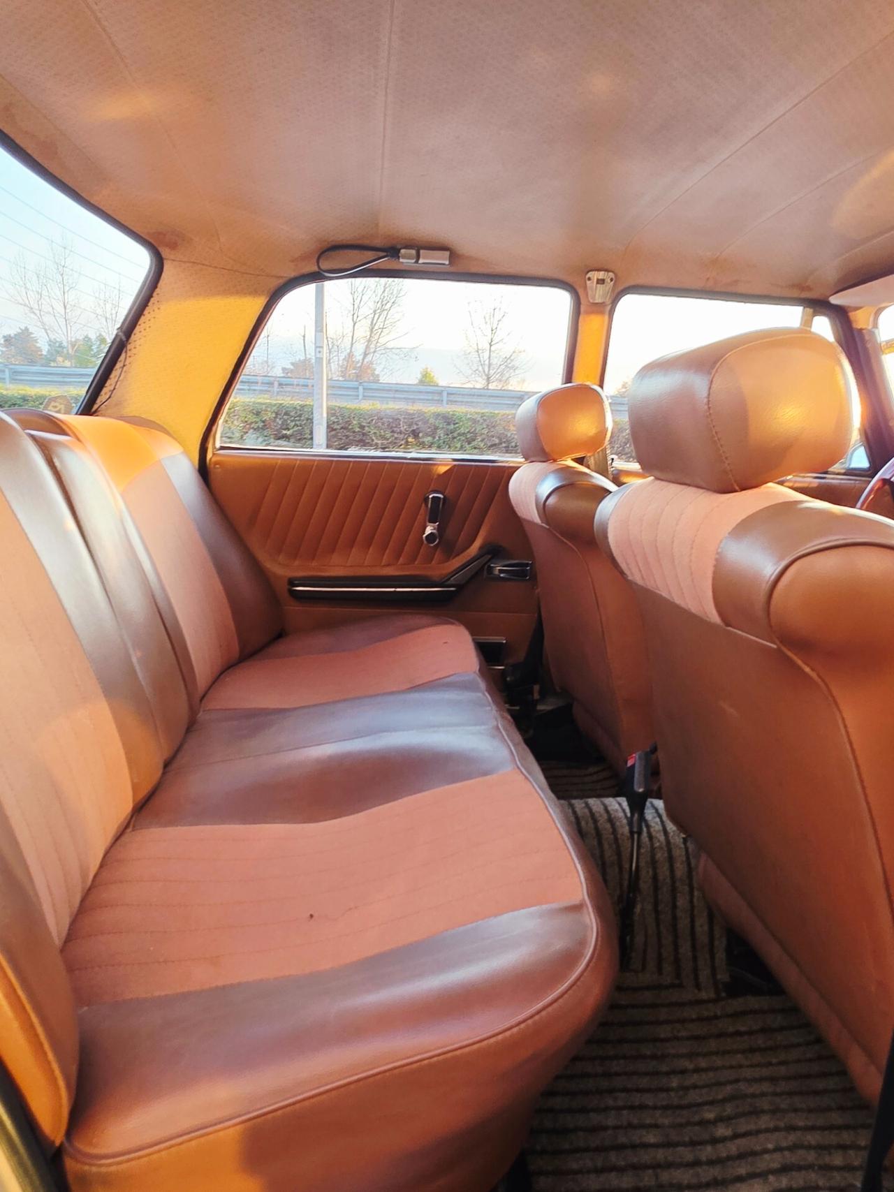 Alfa Romeo 2000 berlina