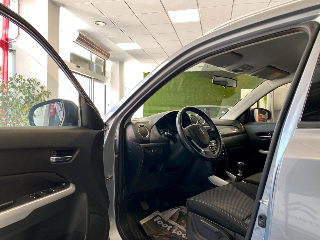 Suzuki Vitara 1.6 DDiS 120CV V-Cool 17” Camera 1Proprietario