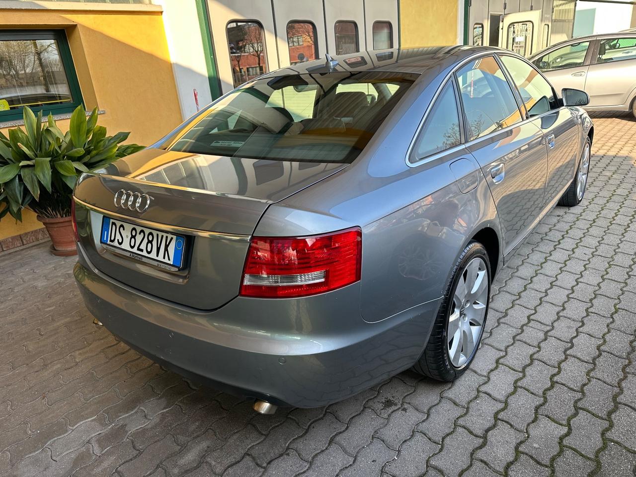 Audi A6 3.0 V6 TDI F.AP. quattro tiptronic Ambiente