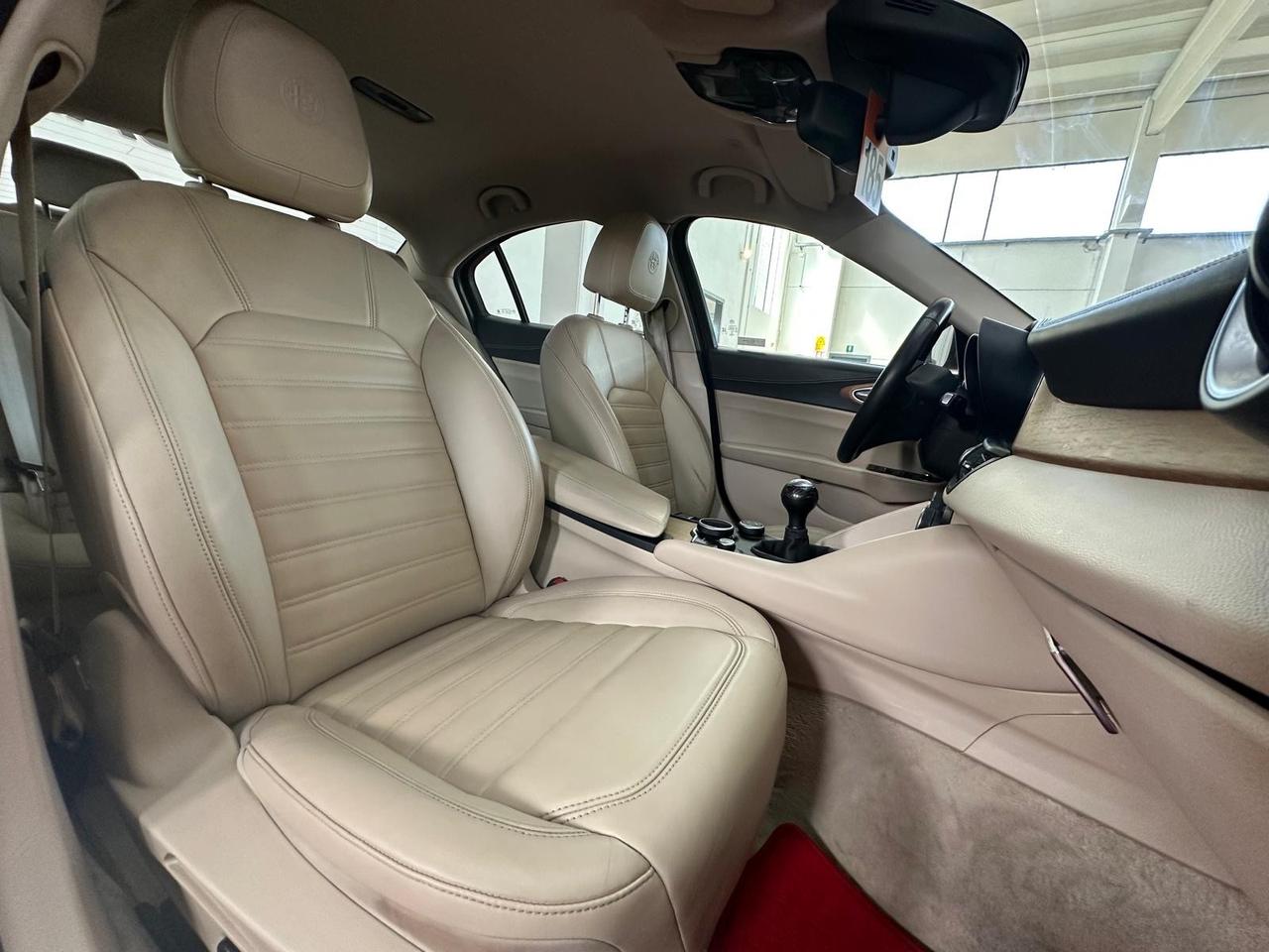 Alfa Romeo Giulia 2.2 Turbodiesel 180CV Super
