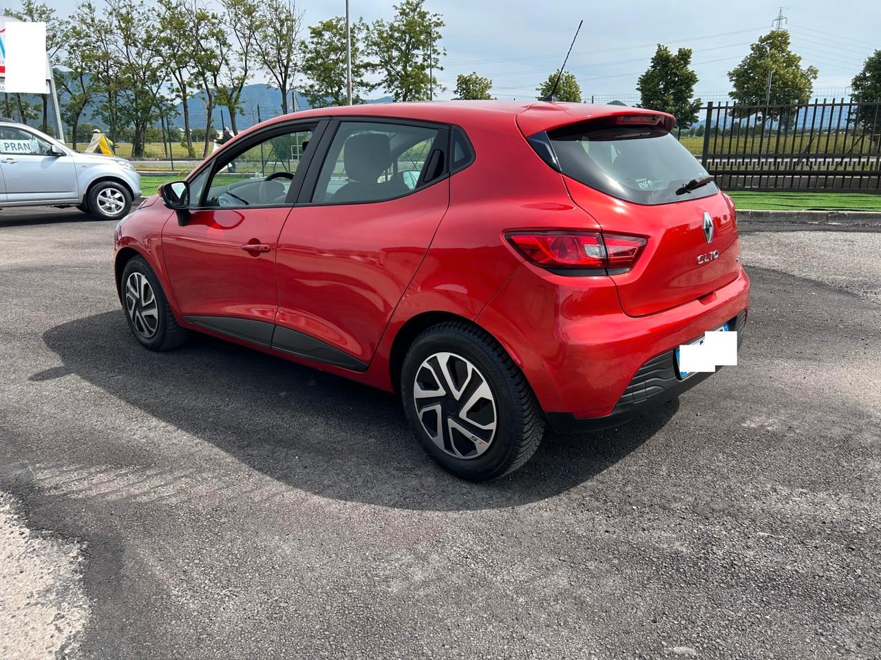 Renault Clio 1.5 dCi 8V 75CV Start&Stop 5 porte Duel