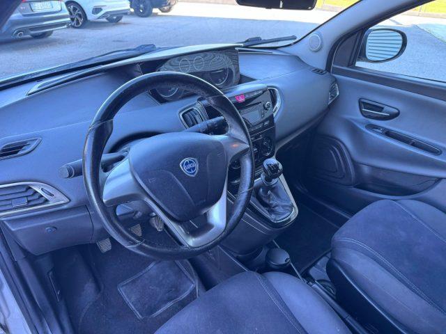 LANCIA Ypsilon 1.2 69 CV 5 porte GPL Gold OK NEOPATENTATI LPG