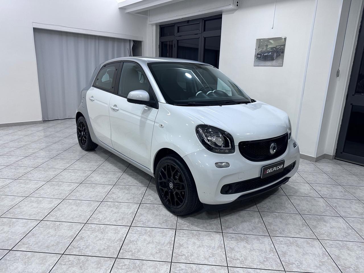 Smart ForFour 70 1.0 twinamic Youngster