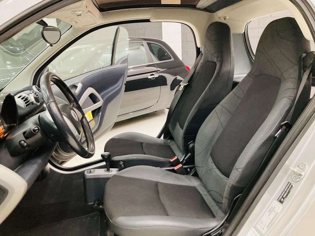 Smart ForTwo 1000 52 kW MHD coupé passion