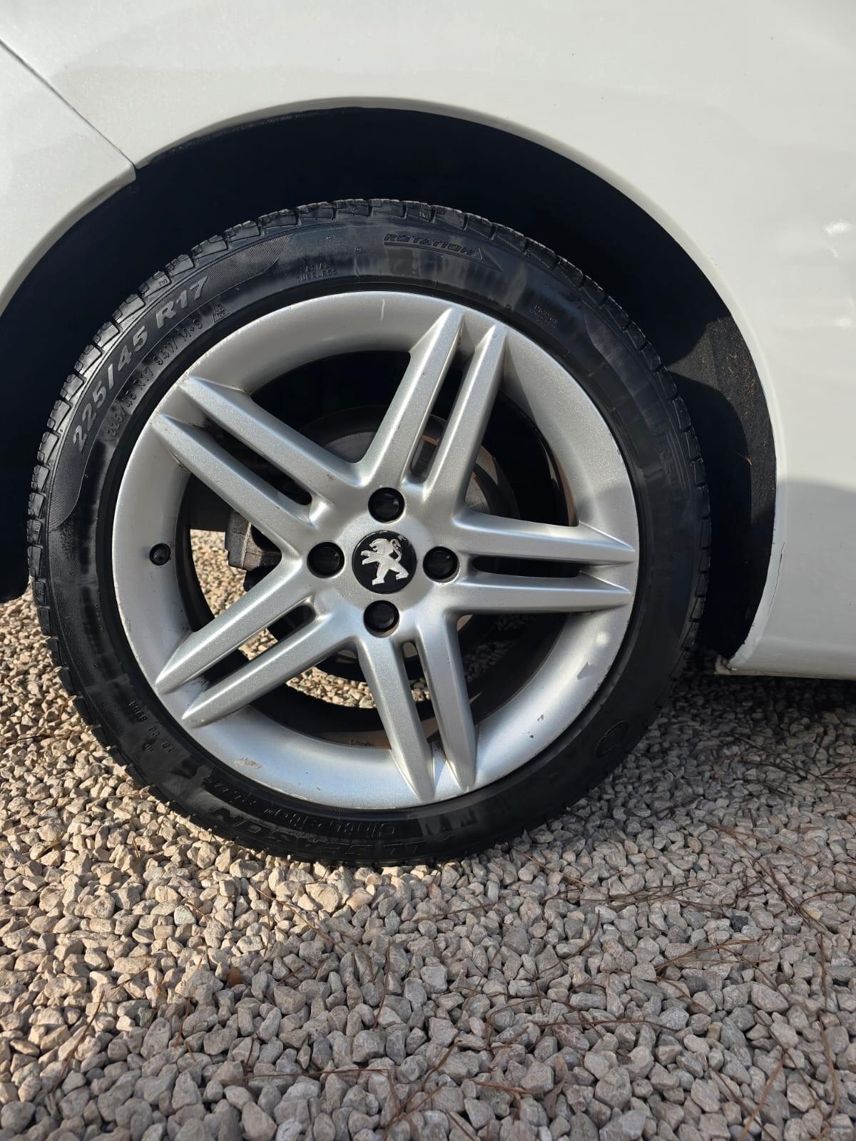 Peugeot 308 1.6 8V e-HDi 112CV Stop&Start 5p. Allure