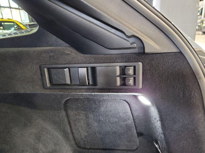 BMW Serie 3 320d xDrive ibrida 48V MSport Touring aut.