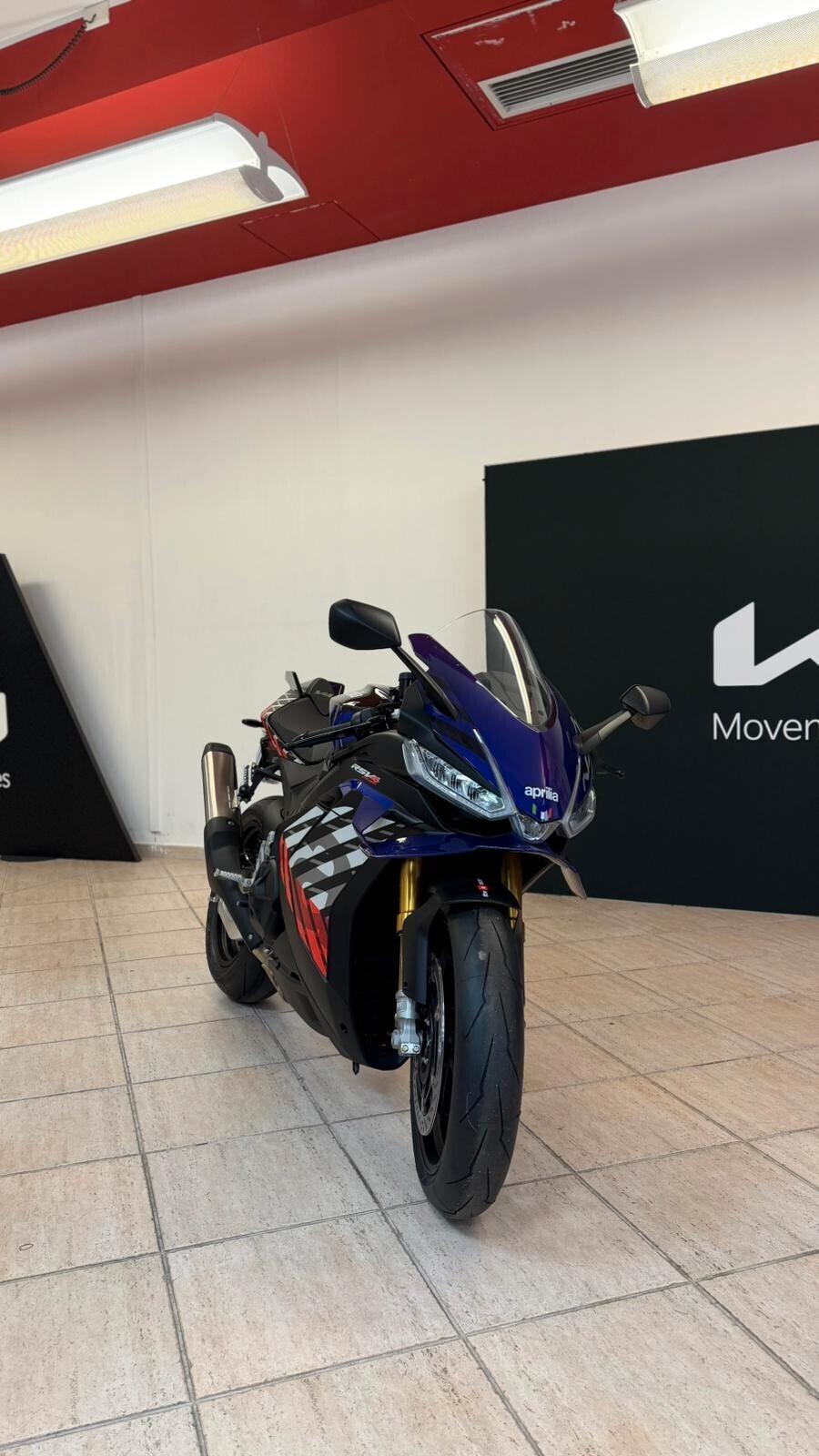 APRILIA RSV4 FACTORY 1100 – 220 CV – MY26 – NUOVA