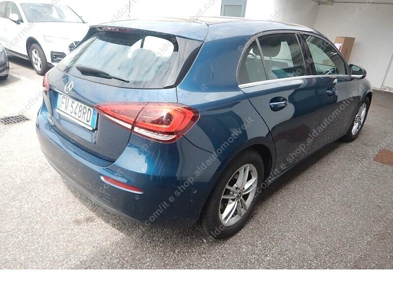 Mercedes-Benz A 180d Autom. *49.000 Km* da VETRINA