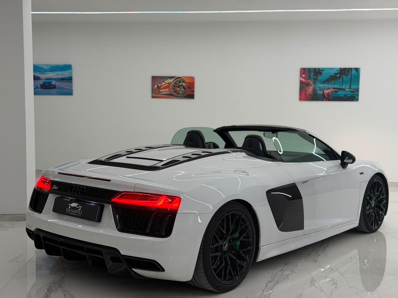 Audi R8 Spyder 5.2 FSI quattro S tronic