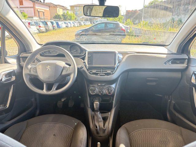 PEUGEOT 208 1.2 82cv 5 porte POCHI CHILOMETRI OK NEOPATENTATI