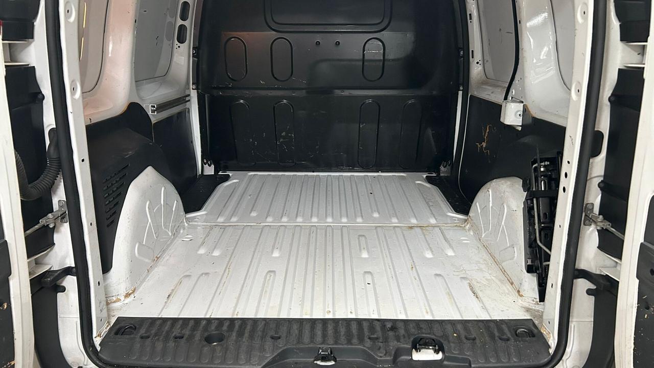 Renault Kangoo Blue dCi 115CV Furgone 3 POSTI