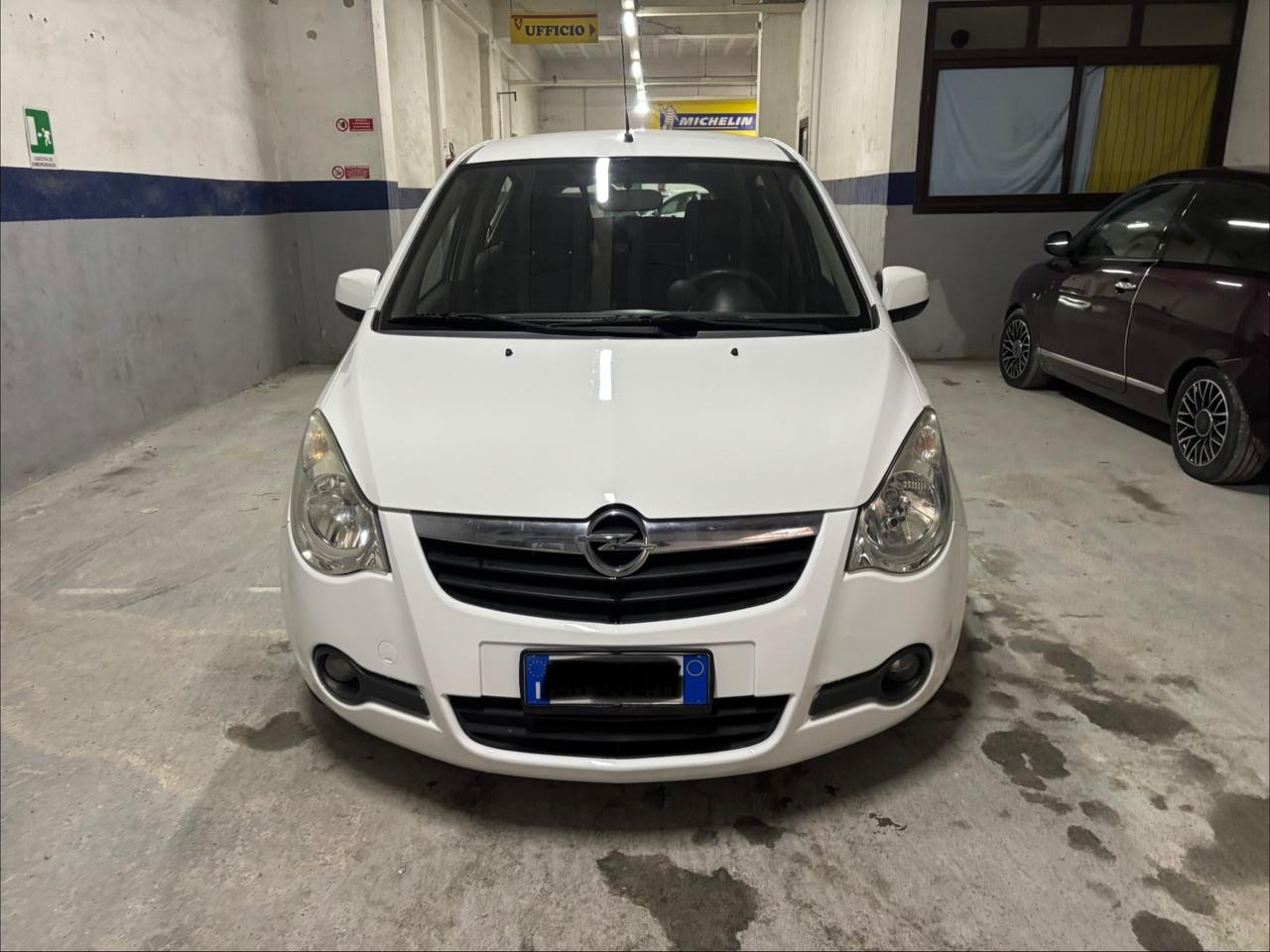 Opel Agila 1.0 12V 68CV