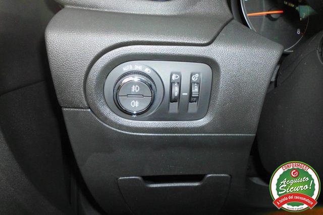 OPEL Grandland 1.5 diesel Ecotec aut. Business Elegance