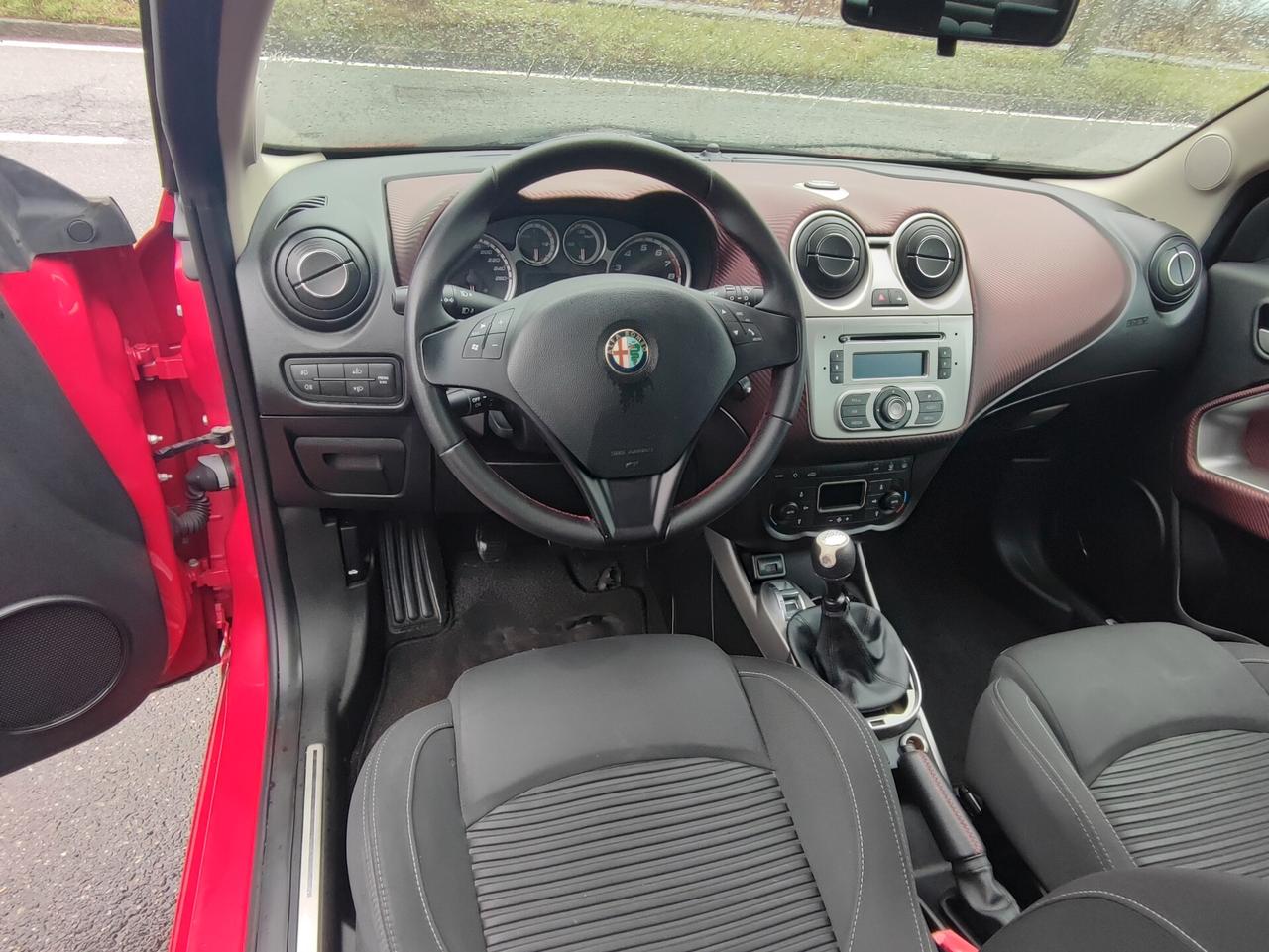 Alfa Romeo MiTo 1.4 T 120 CV GPL Distinctive Sport Pack