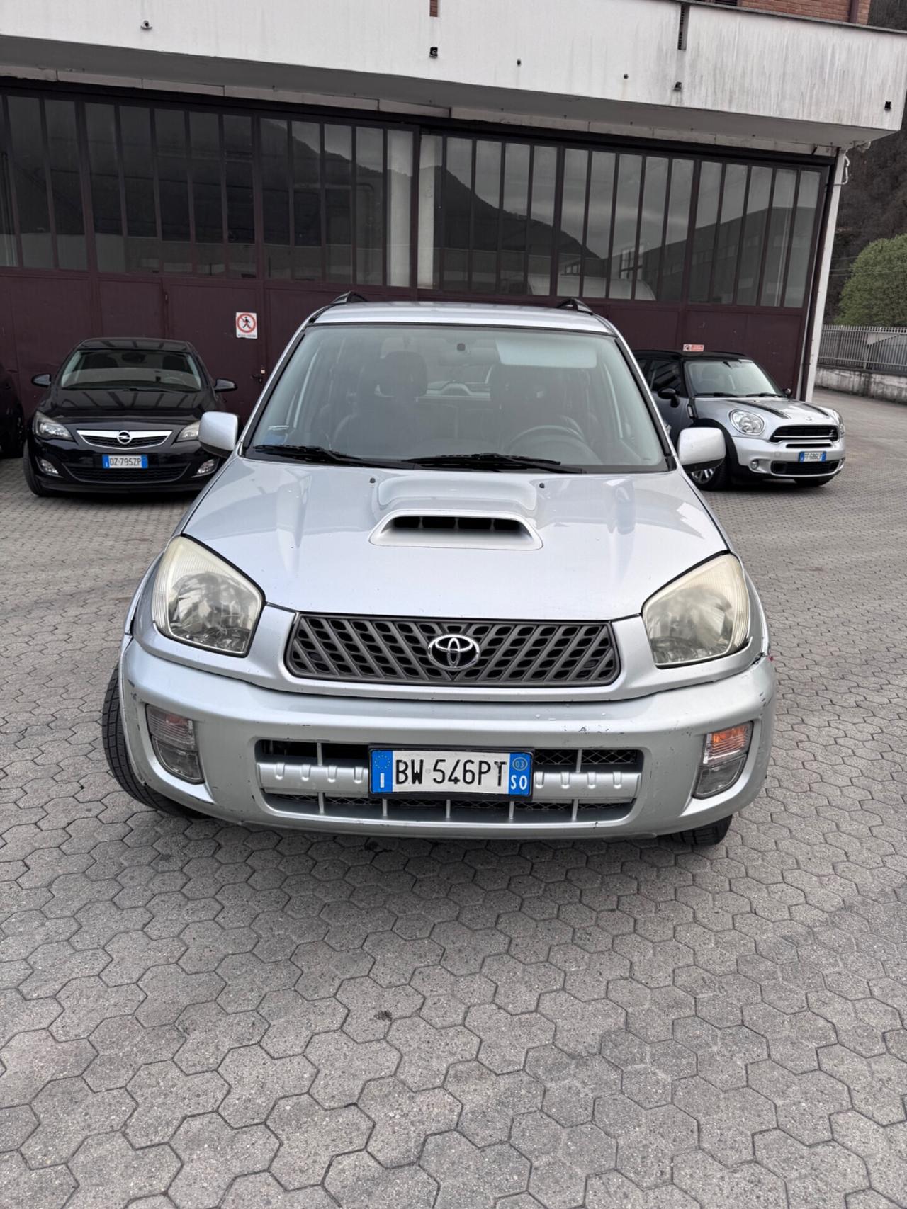 Toyota RAV 4 RAV4 2.0 Tdi D-4D cat 5 porte Sol
