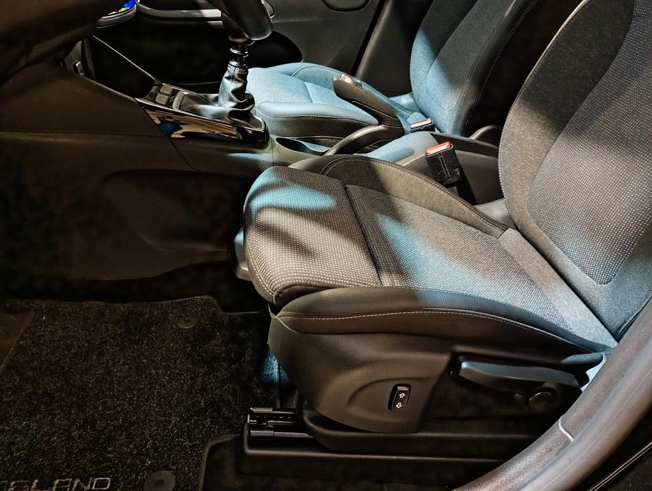 OPEL CROSSLAND 1.5 DIESEL 110CV ELEGANCE – 55.000 KM CERTIFICATI – Ottima !!!