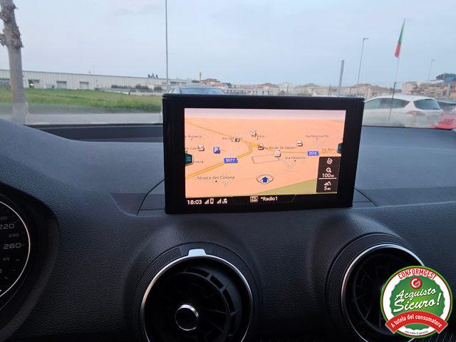 AUDI Q2 30 TDI Business