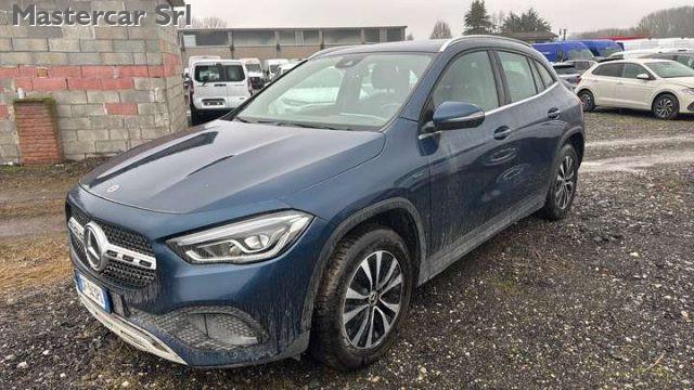 MERCEDES-BENZ GLA 250 GLA e phev (eq-power) Business Extra auto GF943PL