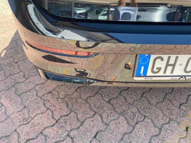 VOLKSWAGEN Golf 8 1.5 TSI 150CV R-Line *Cerchi 18*Retrocamera