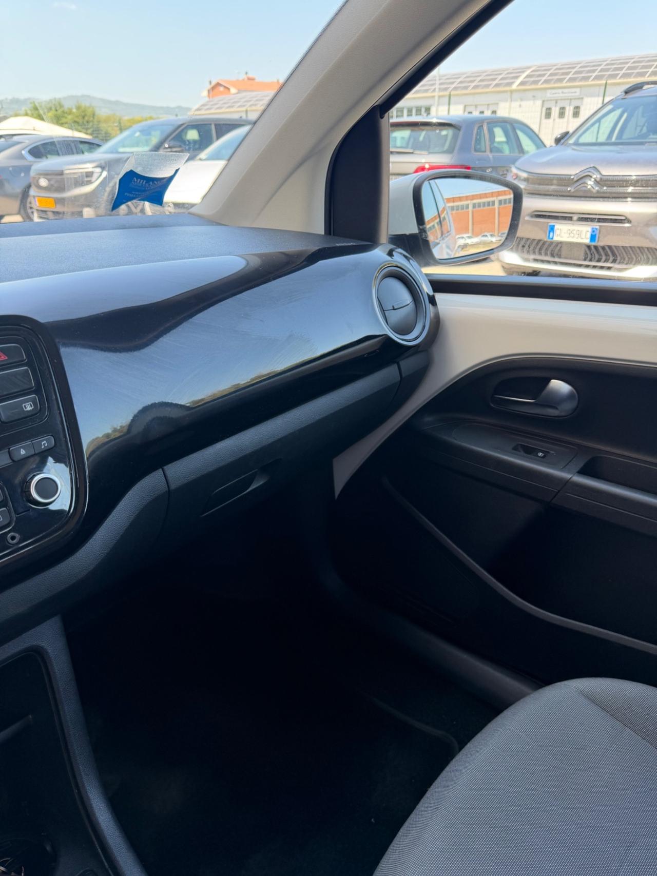 Volkswagen up! 1.0 5p. eco take BlueMotion Technology