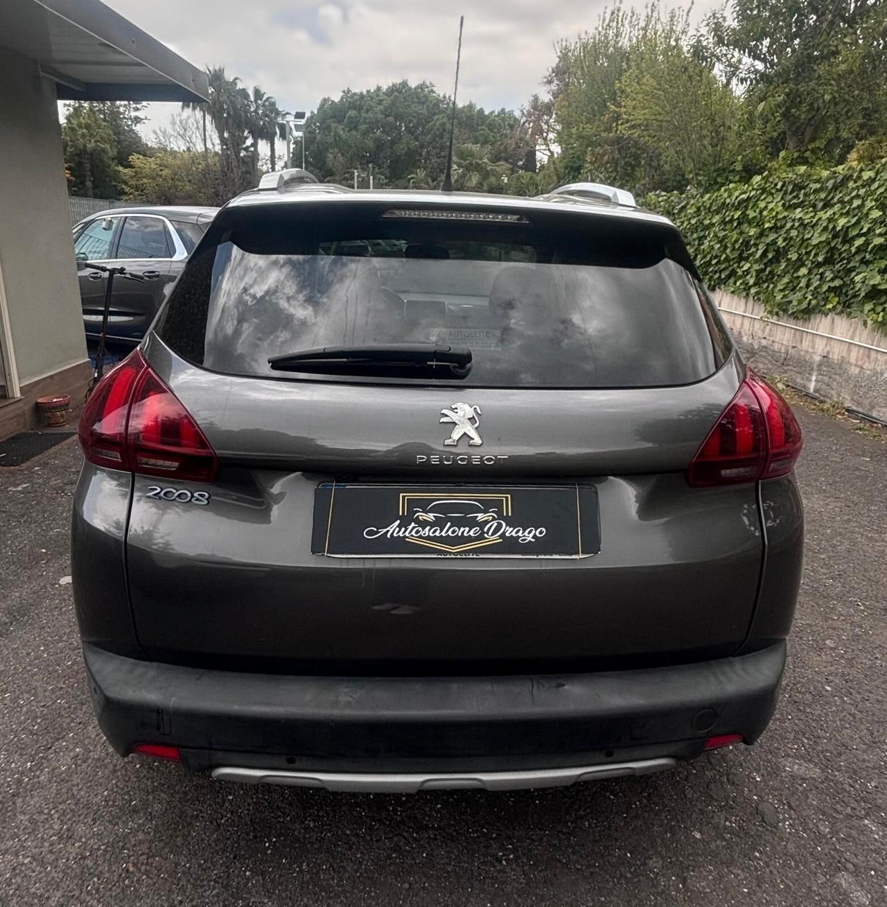 Peugeot 2008 BlueHDi 120 S&S Allure