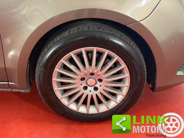 MERCEDES-BENZ V 250 d Automatic 4Matic Executive Long 8 POSTI