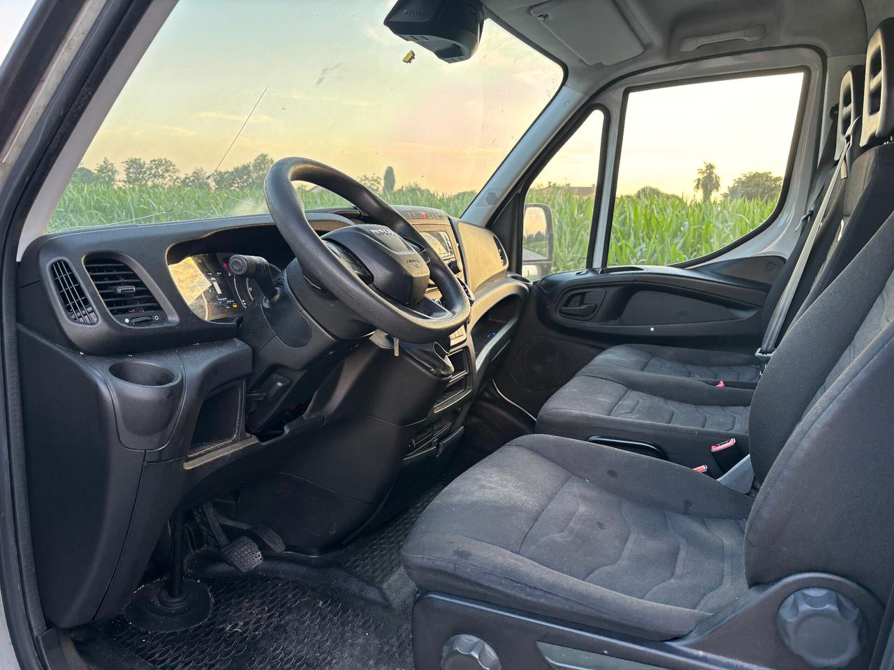 Iveco Daily 35S16 2.3 HPT TETTO ALTO PASSO LUNGO !!!!!! HI MATIC