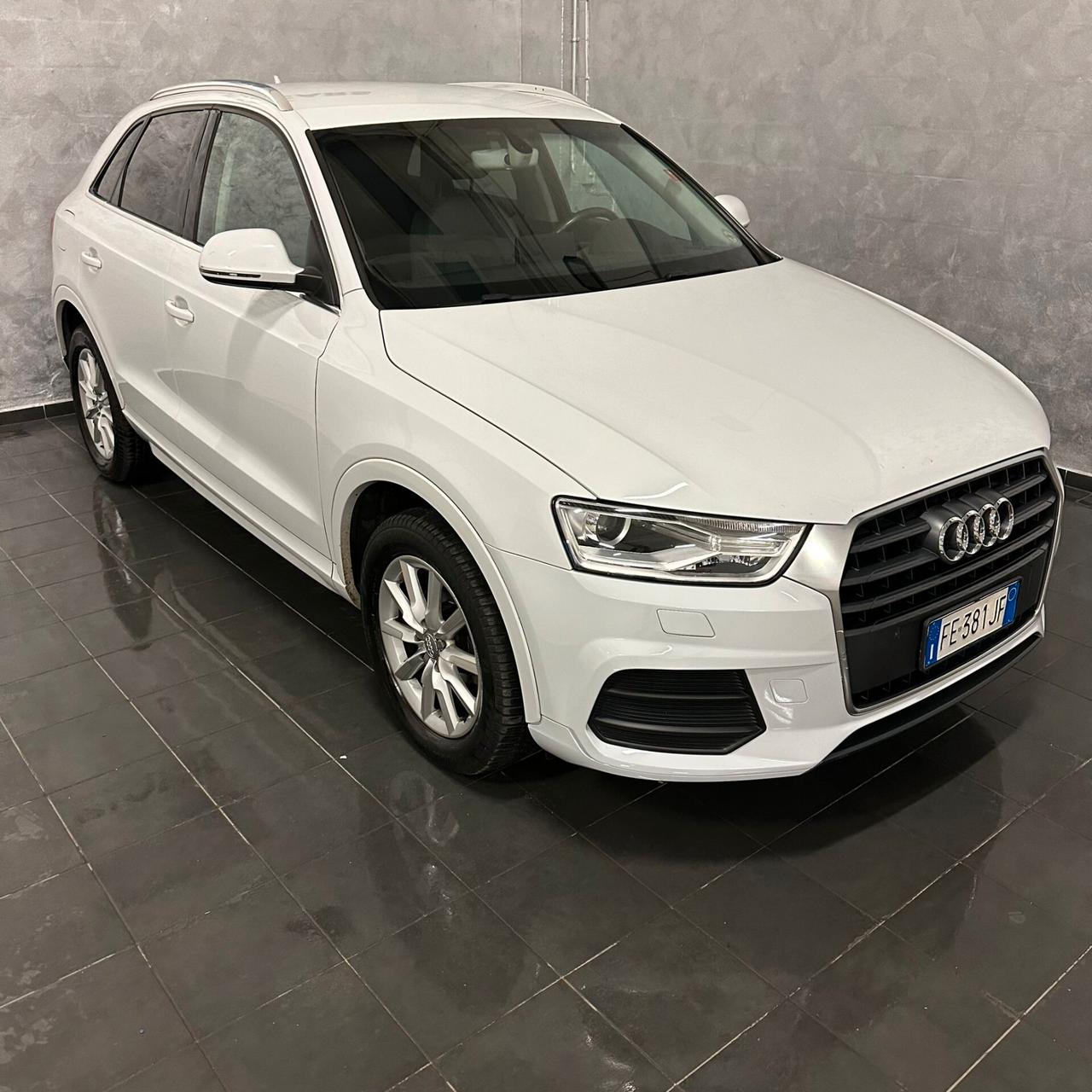 Audi Q3 2.0 TDI 120 CV