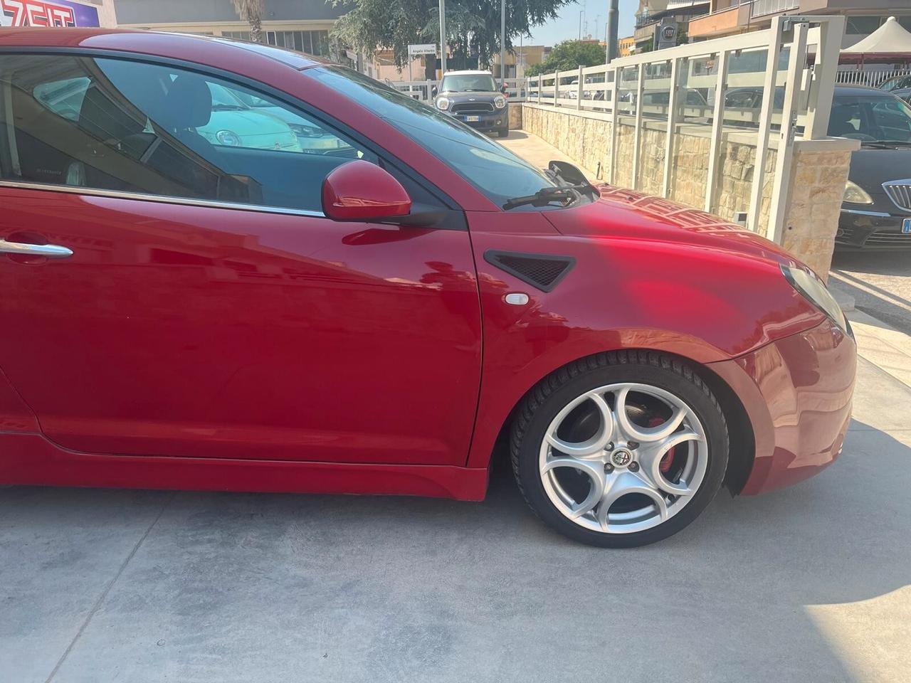 Alfa Romeo MiTo 1.4 T 120 CV Distinctive Premium Pack