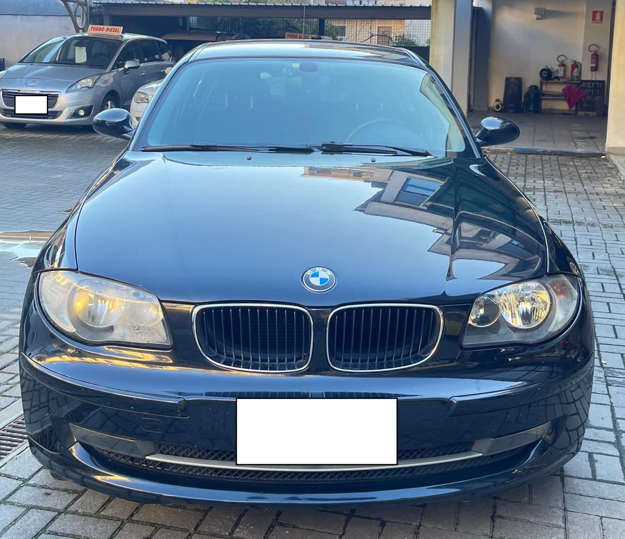 BMW 118d CAT 5 PORTE FUTURA - CAMBIO AUTOMATICO - ANCHE PER NEOPATENTATI