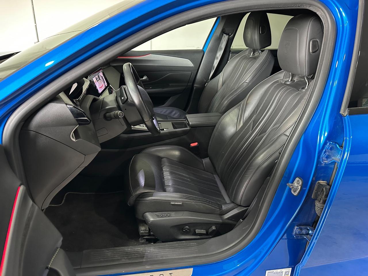 Peugeot 308 BlueHDi 130 S&S EAT8 GT