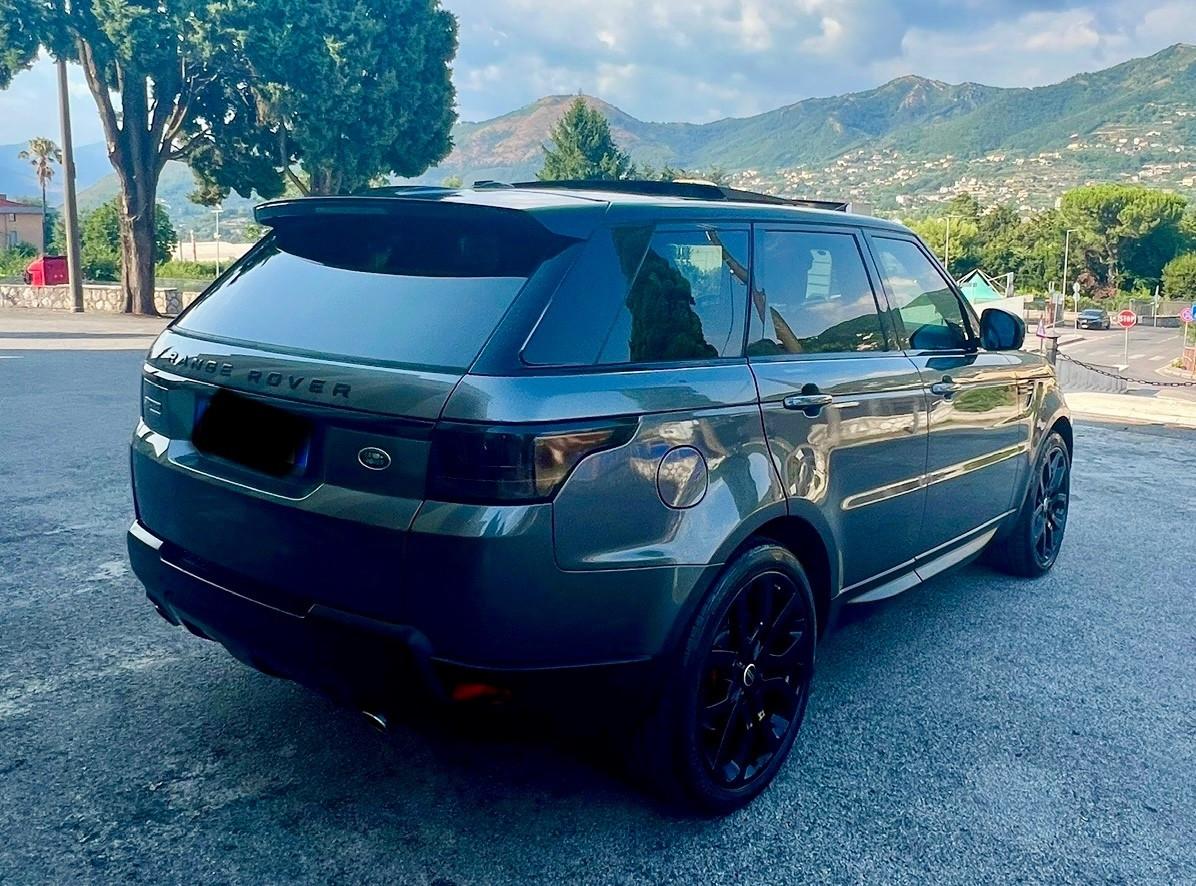 Land Rover Range Rover Sport 3.0 SDV6 HSE Dynamic