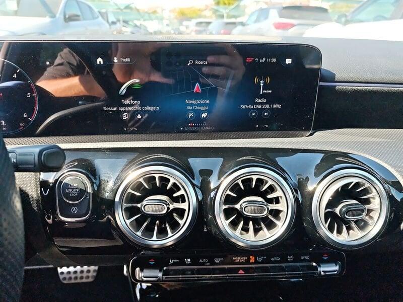 Mercedes-Benz Classe A A 180 d Premium Automatic NIGHT-PACK