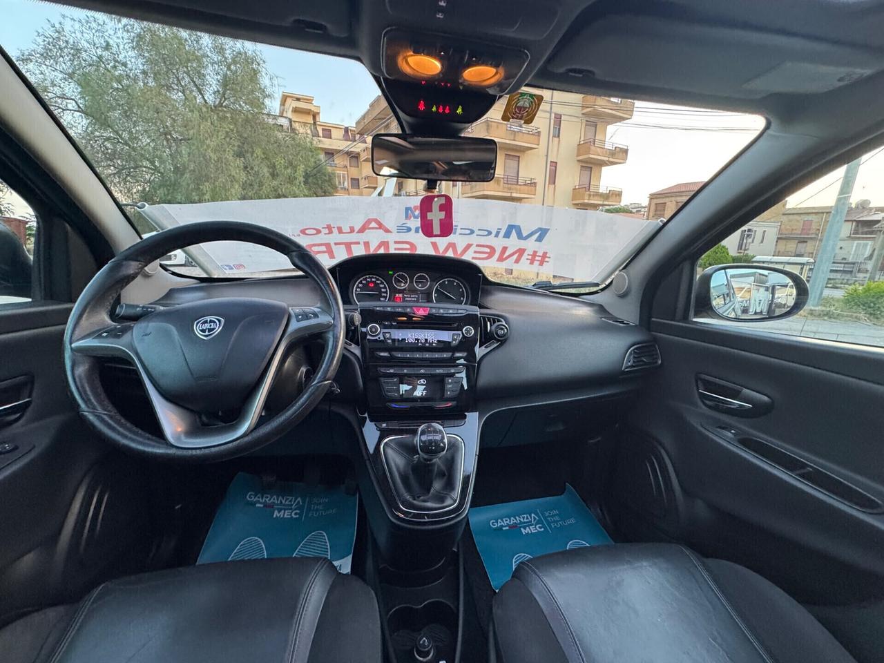 LANCIA YPSILON 1.3 MJT II 95 CV PLATINUM EDITION TETTO FULL