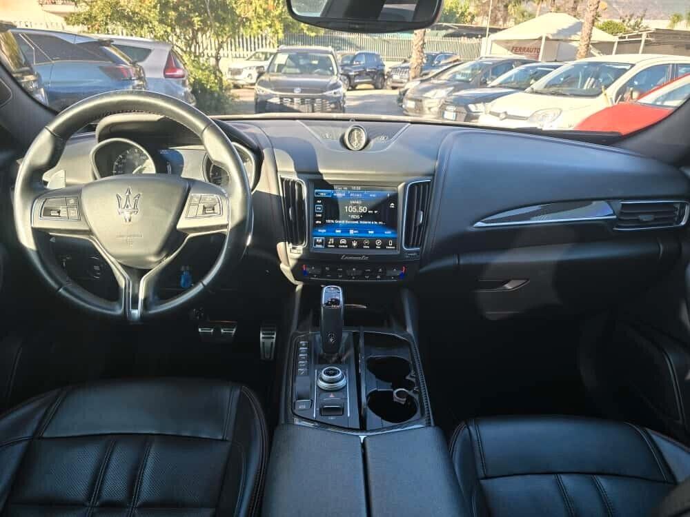 MASERATI LEVANTE 250CV V6 DIESEL AWD GRANSPORT