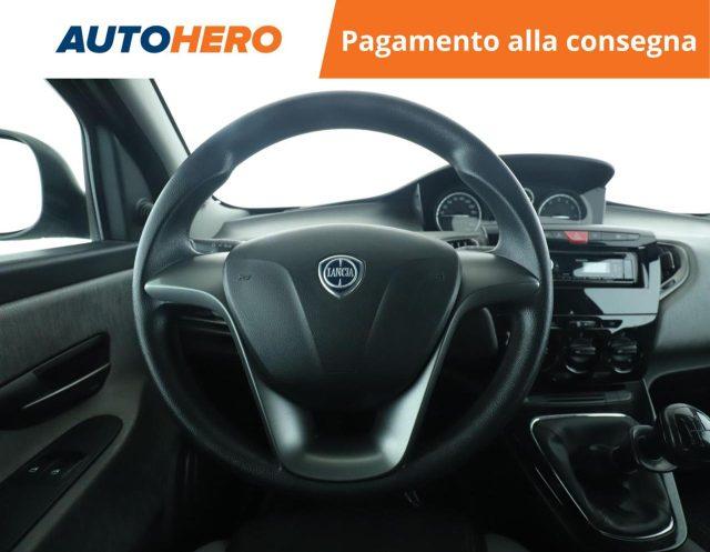 LANCIA Ypsilon 1.2 69 CV 5 porte Silver