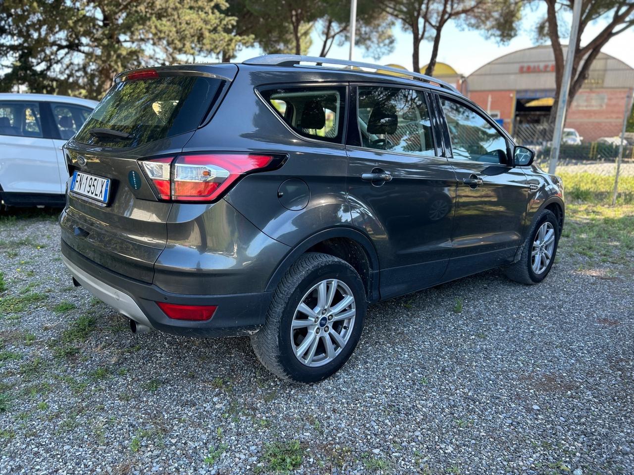 Ford Kuga 1.5 TDCI 120cv*UNIPRO*OTTIME CONDIZIONI*