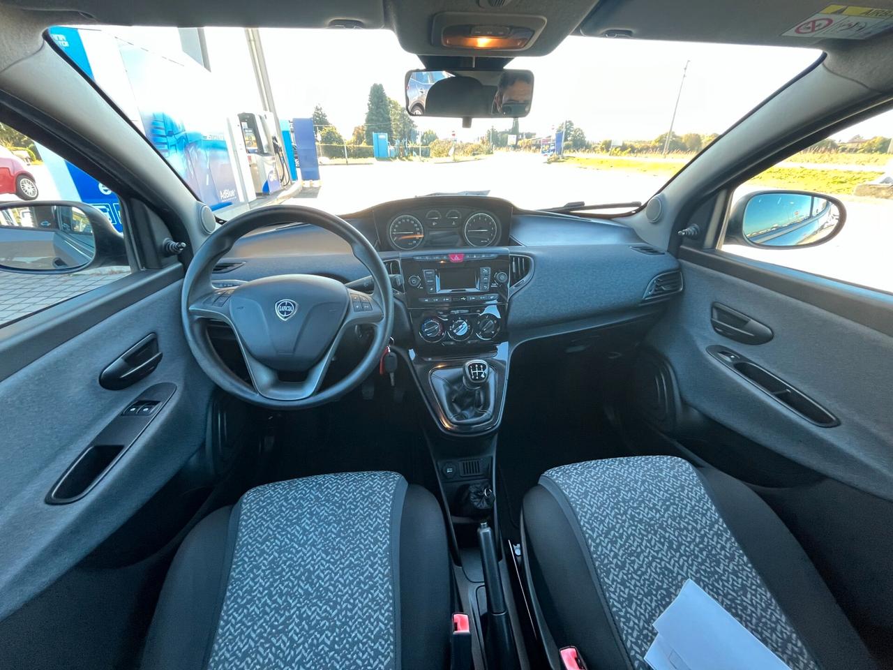 Lancia Ypsilon GPL originale