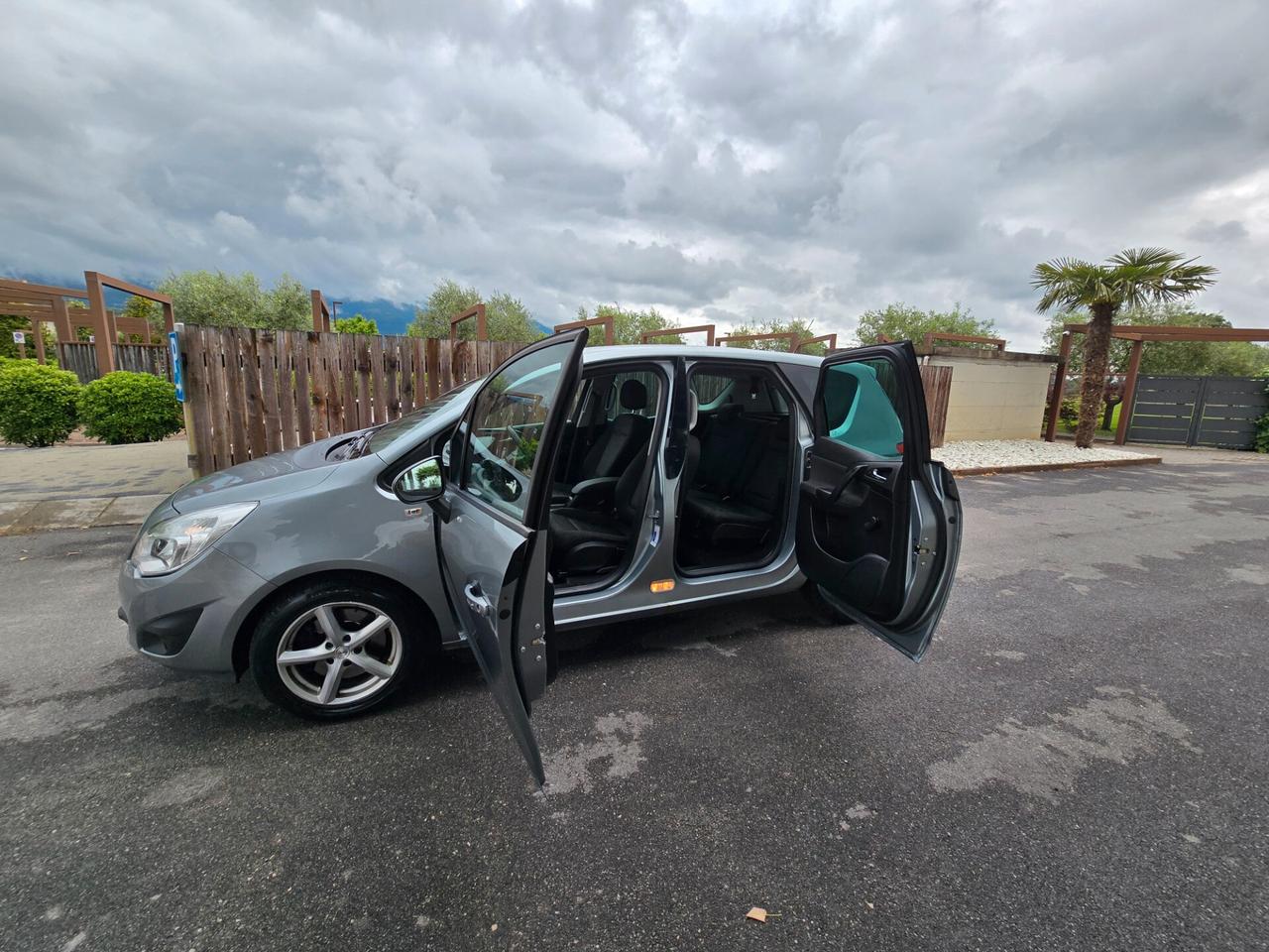 Opel Meriva 1.4 Turbo 120CV Cosmo ok Neopatentati