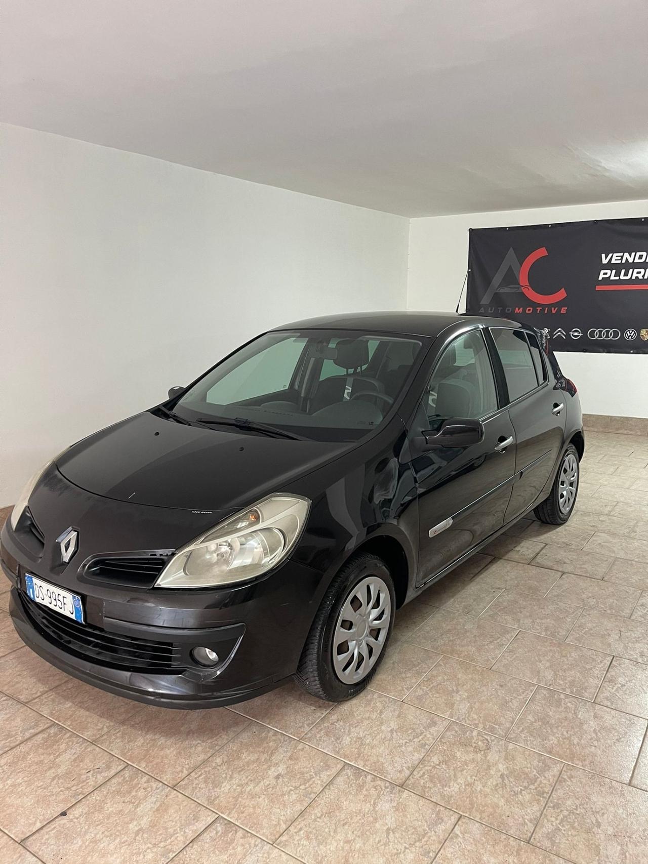 Renault Clio 1.2 16V 5 porte Rip Curl