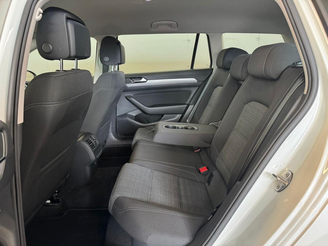 Volkswagen Passat Variant 2.0 TDI SCR EVO DSG Business