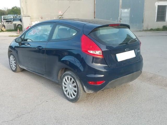 Ford Fiesta 1.4 3 porte Bz.- GPL