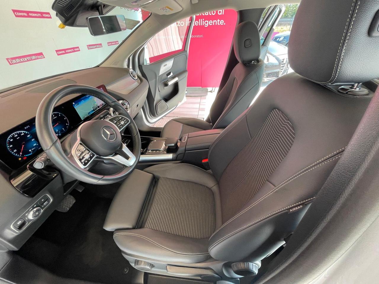 MERCEDES Classe B (W247) B 200 d Automatic ...