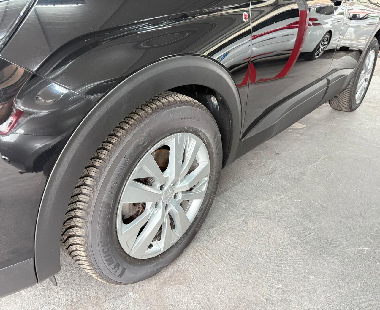 Peugeot 3008 BlueHDi 130 S&S Business