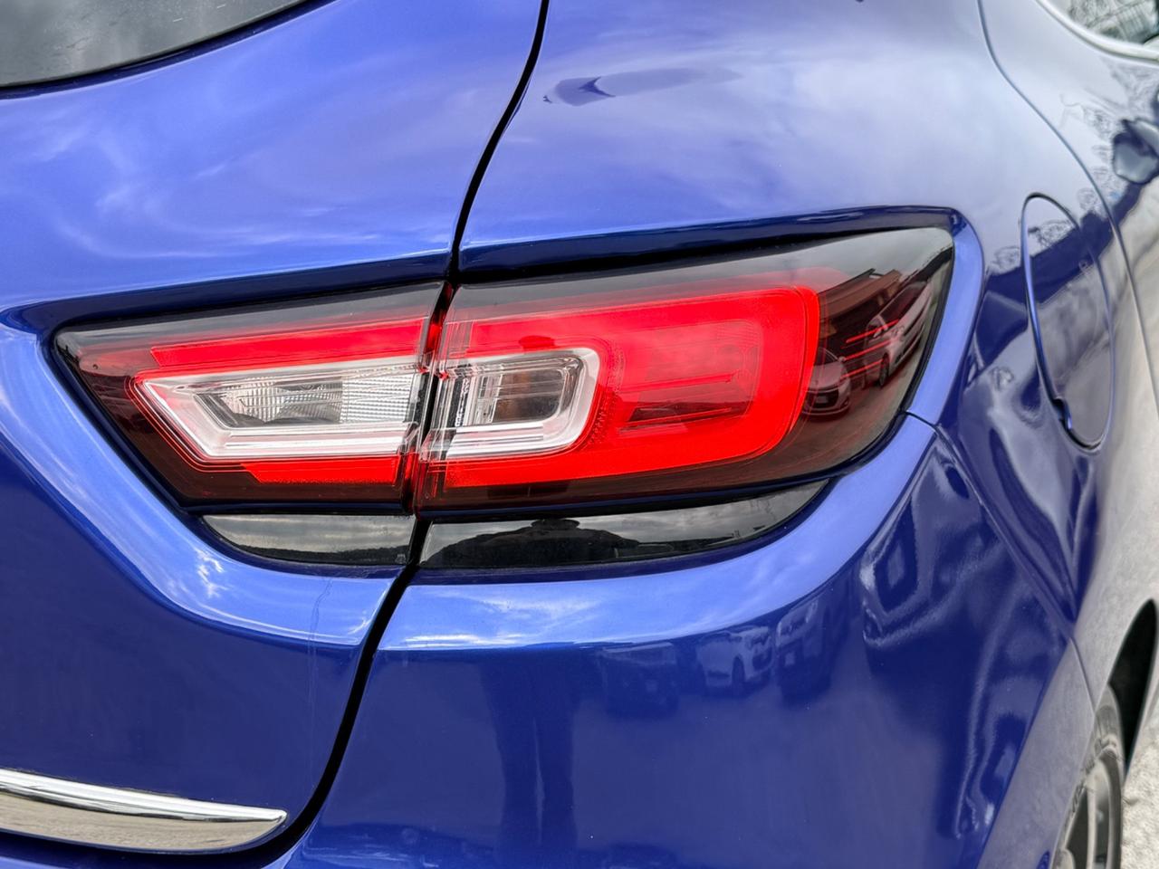 Renault Clio TCe 12V 90 CV 5 porte Duel anno 2018