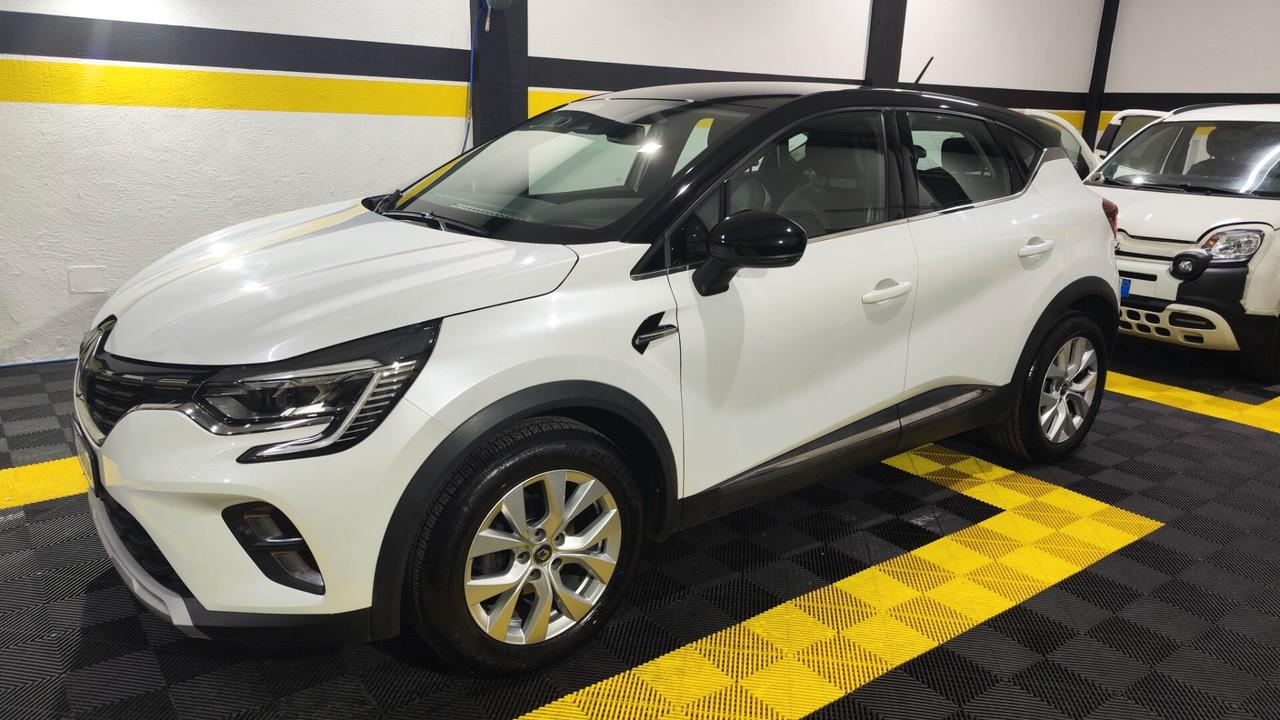 Renault Captur Blue dCi 95 CV Intens