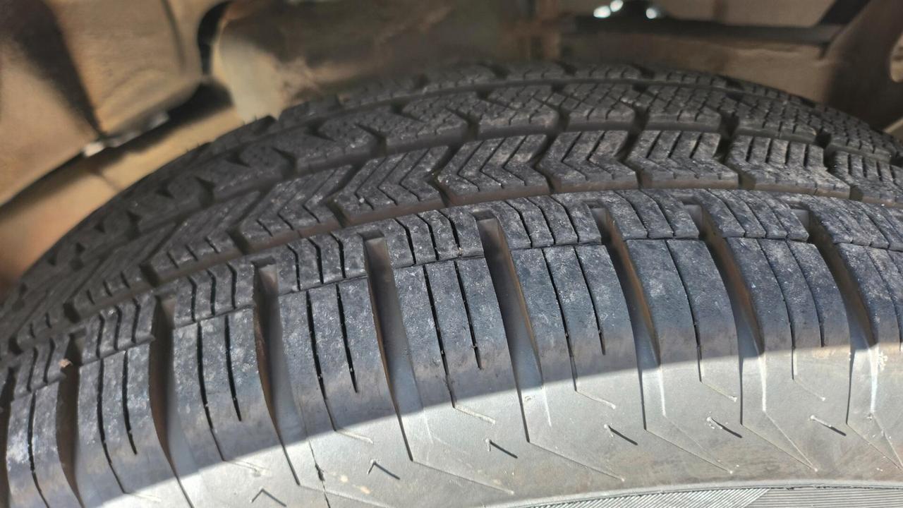 Suzuki Jimny 1.3i 16V cat 4WD JLX